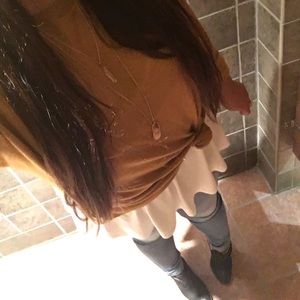 Meet your Posher, Chloe